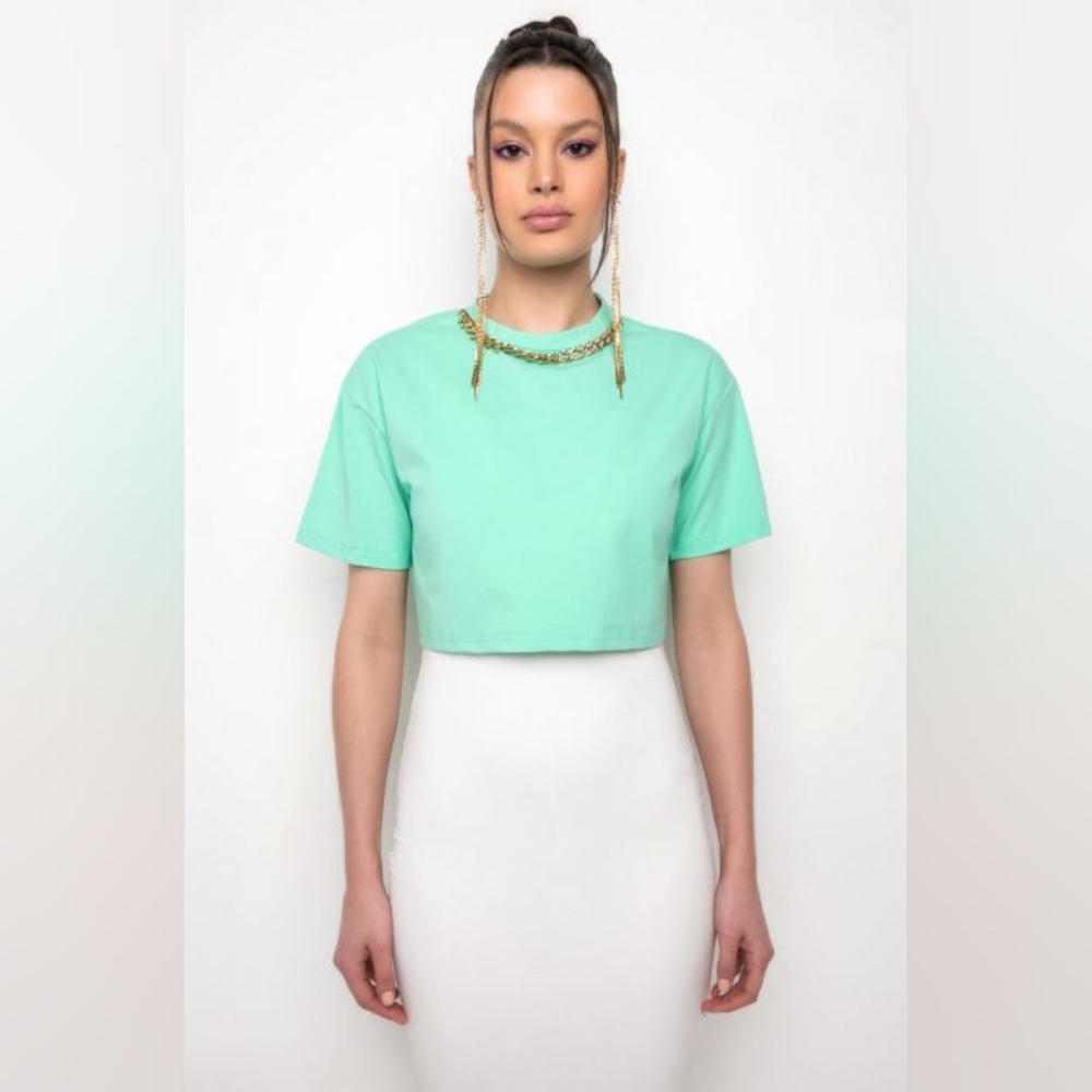 NWT AKIRA Hold The Drama Chain Cropped Tshirt,Size Large,Mint Green w/Rhinestone